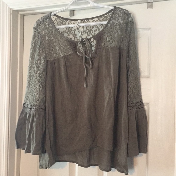 Mudd Olive Green size M shirt - Picture 3 of 7